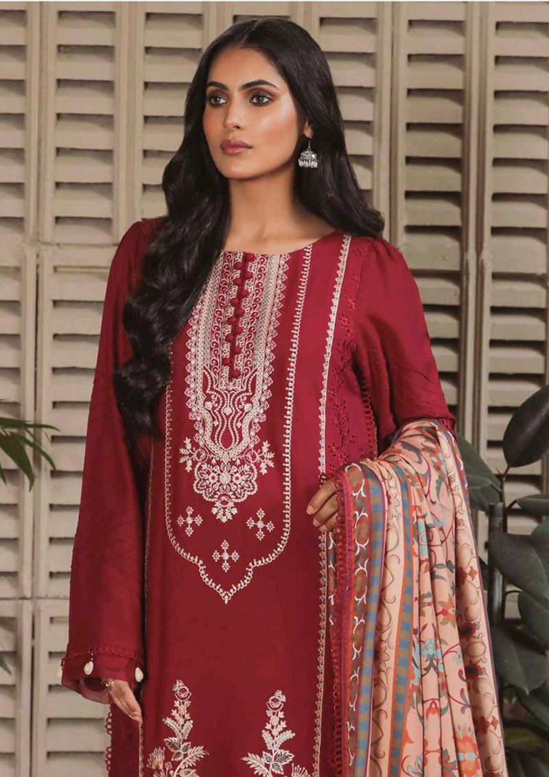 Mohsin-Saeed-Fabrics-is-selling-all-trendy-and-beautiful-dresses