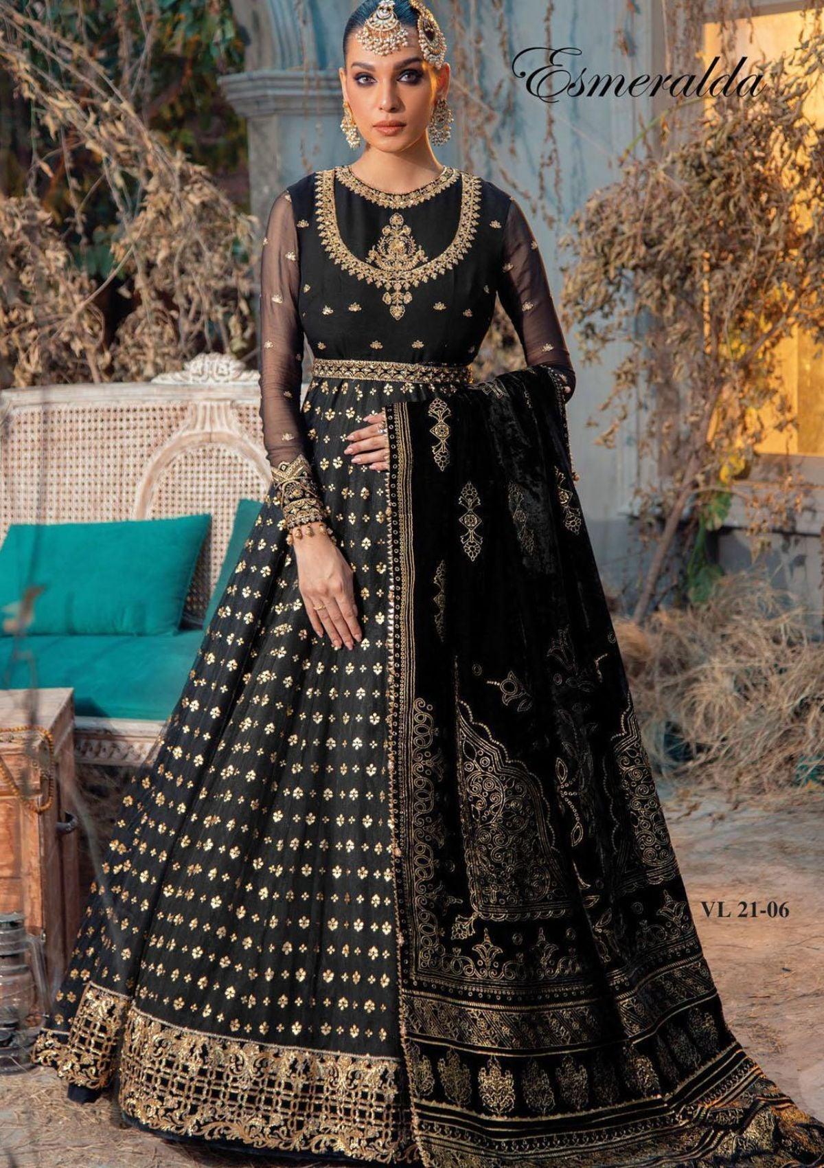 Anaya Velour De Fete'21 AKC'21-06 is available at Mohsin Saeed Fabrics online shop All the top women brands in pakistan such as Freesia, Maria b, Zara Shahjahan, Asim Jofa, Zaha, Elan, Crimson, Sobia Nazir, Maryam n Maria, Hussain Rehar, Marjjan, Anaya by Kiran Chaudhary, johra, Shaista, farah talib aziz and Gul Ahmed. 