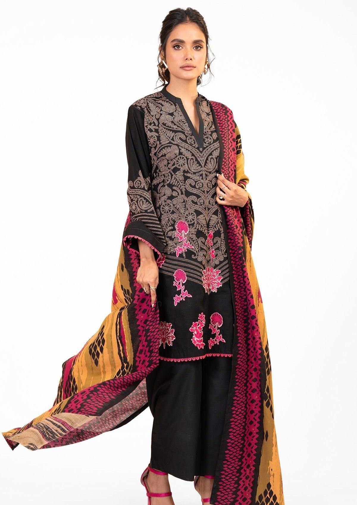 Al Karam Winter'22 Vol-01 FW-08 (Black) is available at Mohsin Saeed Fabrics online shop All the top women brands in pakistan such as Freesia, Maria b, Zara Shahjahan, Asim Jofa, Zaha, Elan, Crimson, Sobia Nazir, Maryam n Maria, Hussain Rehar, Marjjan, Anaya by Kiran Chaudhary, johra, farah talib aziz and Gul Ahmed. 